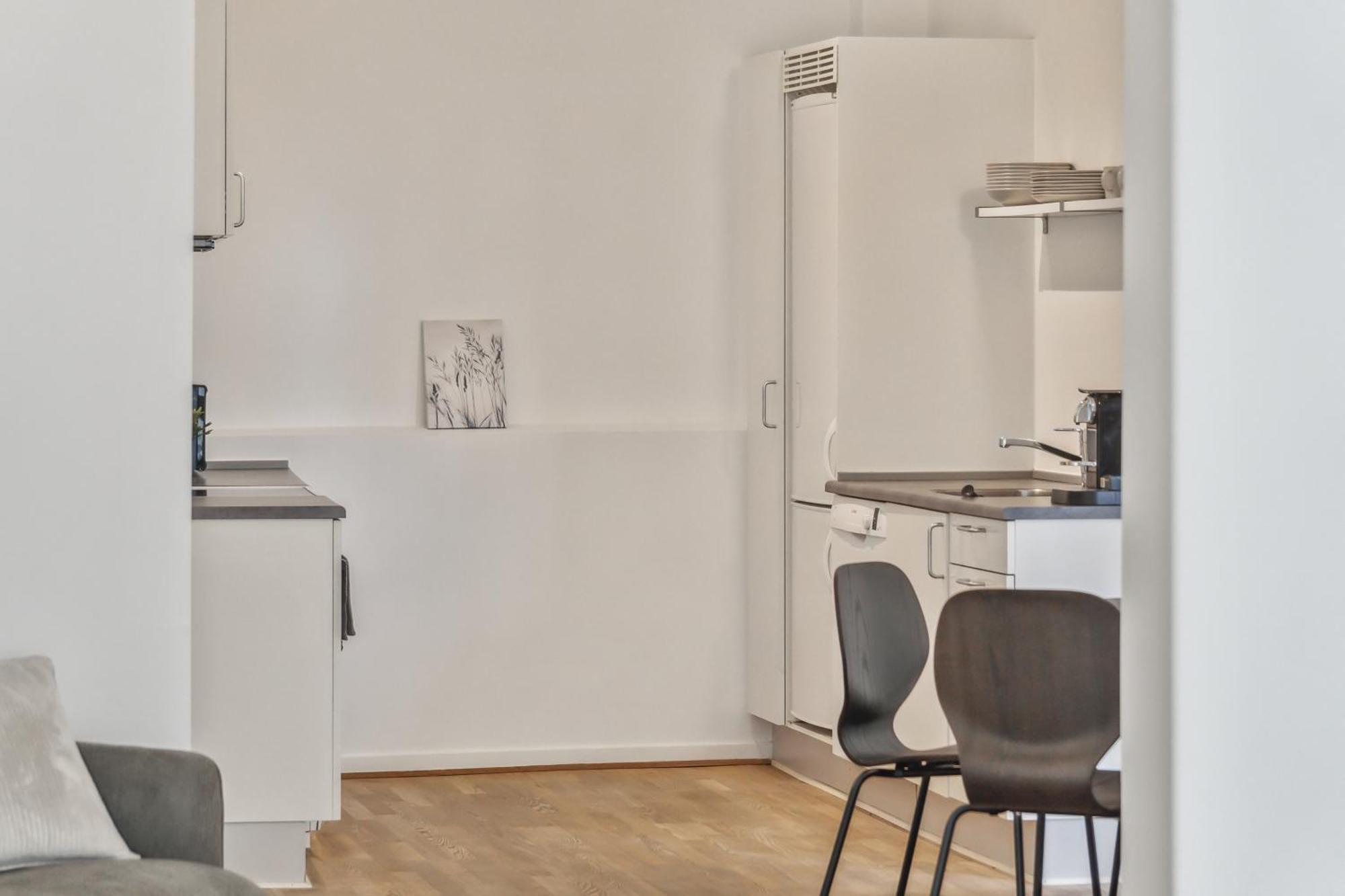 Apartment 4br Med Plads Til 7 I Hjertet Af Aarhus